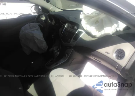 2016 Chevrolet Cruze Limited 1Lt Auto z USA, uszkodzony, nr VIN 1G1PE5SB7G7157966